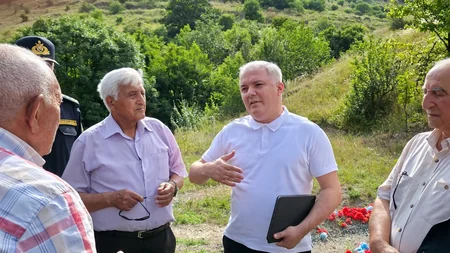 Bəşir Hacıyev və Ramin Məmmədov Kəlbəcərdəki qəbiristanlıqlara baxış keçiriblər