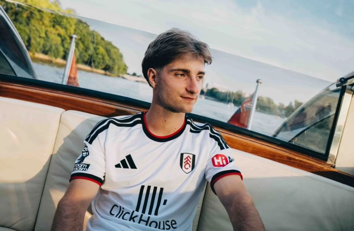 Sesar Palasios Fulhemə transfer olunub