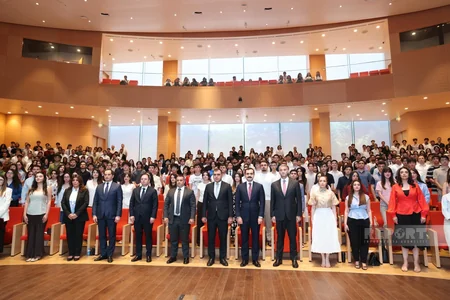 2026/2027-ci tədris ili üzrə Dövlət Proqramı qalibləri ilə görüş keçirilib