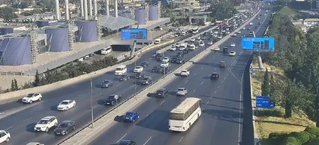 Bakının bəzi yollarında nəqliyyatın sıxlığı müşahidə olunur