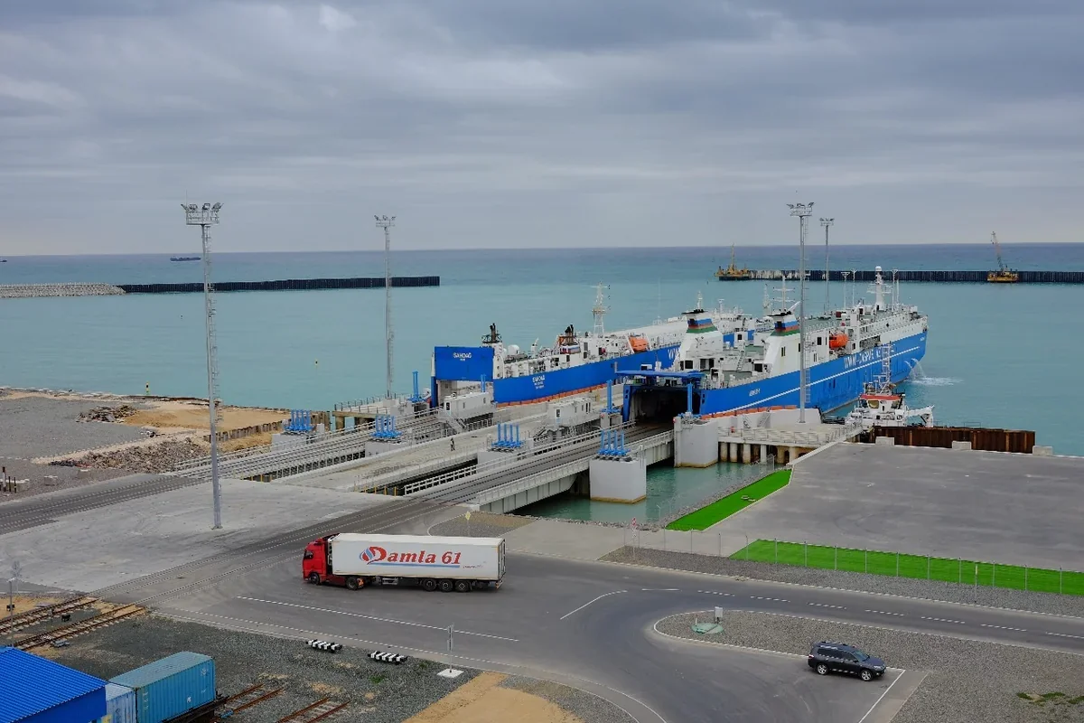 Kazakhstan upgrades Kuryk port to boost cargo handling