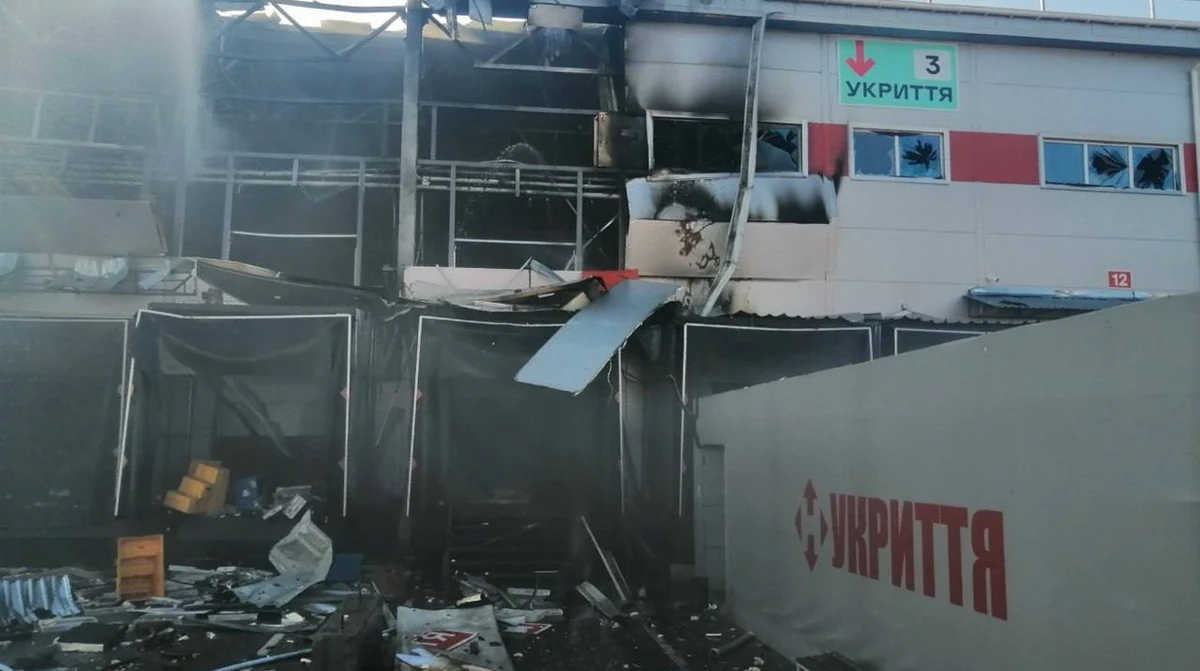 Russia attacks Kyiv with cluster munitions