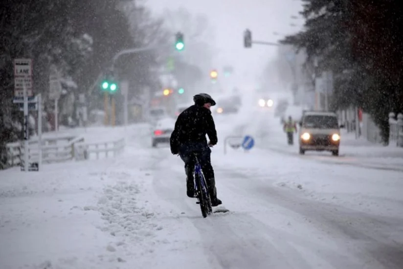 Snow falls in New Zealand capital for the first time in 15 years