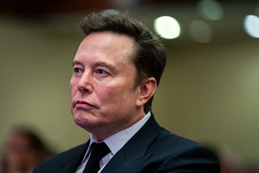 Mask SpaceXin orbitə ildə 10 milyon tona qədər yük çıxarmağı planlaşdırdığını açıqlayıb