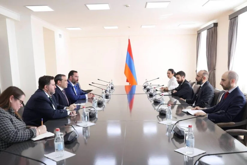 Mirzoyan ABŞ nümayəndəsi ilə TRIPP-in reallaşdırılmasının sürətləndirilməsini müzakirə edib
