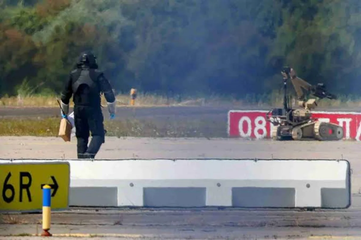 Almaniyanın Leypsiq aeroportu ərazisində daha bir dronun qalıqlarının axtarışları aparılır