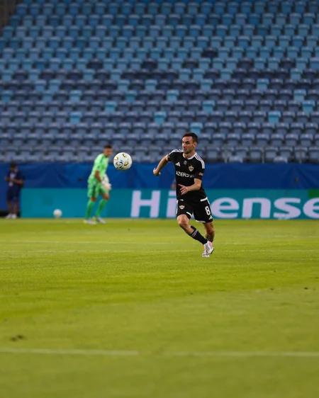 UEFA Konfrans Liqası: Qarabağ səfərdə Dinamoya minimal fərqlə uduzub - YENİLƏNİB-4