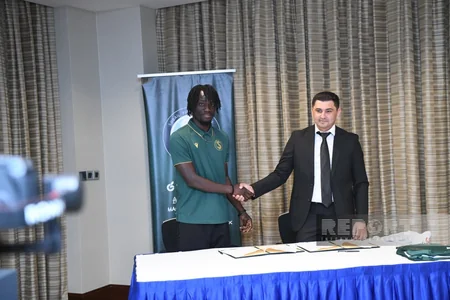 Səbail 5 legioner futbolçu ilə müqavilə imzalayıb