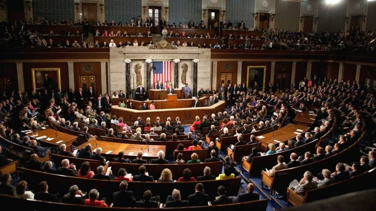 US Senate votes to tighten sanctions on Russia and Iran - UPDATED