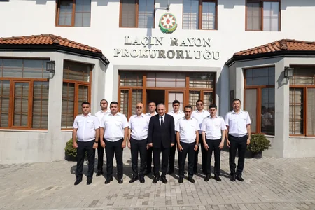Kamran Əliyev Laçın və Qubadlıda cinayətkarlığa qarşı mübarizənin təşkilini müzakirə edib