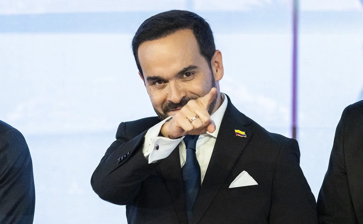 ABŞ Kolumbiyanın yeni prezidentinə dəstək üçün 1 milyard dollar ayıracaq