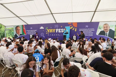 Yay Fest 2026nın iştirakçıları müasir şəhərlər və texnologiyalar barədə məlumatlandırılıb