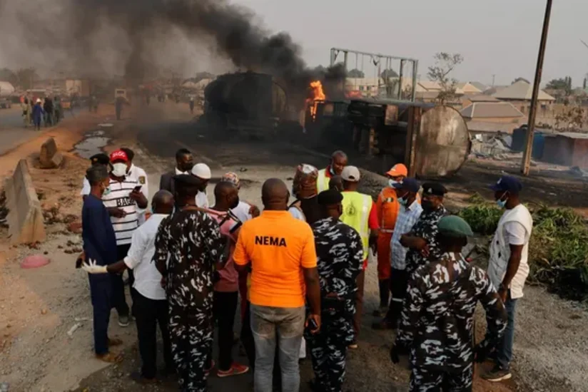 Bus collision in Niger kills 22, injures 37