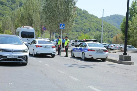 İstirahət zonalarında polisin fasiləsiz xidməti təşkil edilib