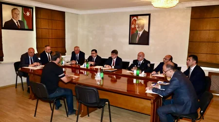 Rəşad İsmayılov İsmayıllıda vətəndaşları qəbul edib