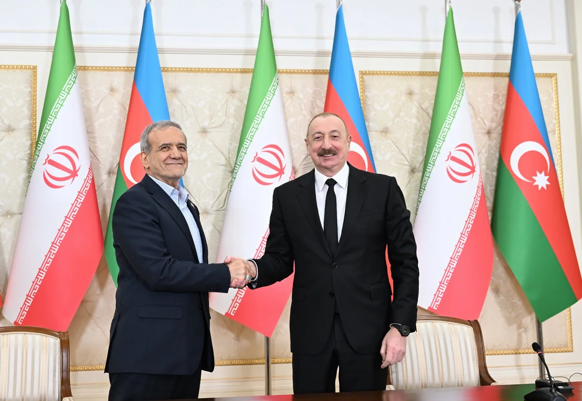 İlham Əliyev Azərbaycan haqqında söylədiyi xoş sözlərə görə Məsud Pezeşkiana təşəkkür edib