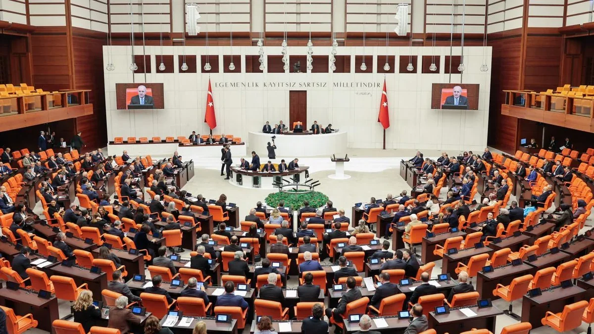 TBMM-də “Terrorsuz Türkiyə” ilə bağlı qanun layihəsi qəbul edilib