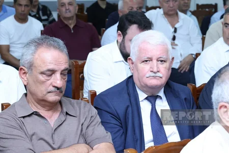 Çingiz Əlioğlu Qurd qapısı qəbiristanlığında dəfn olunub - YENİLƏNİB-2