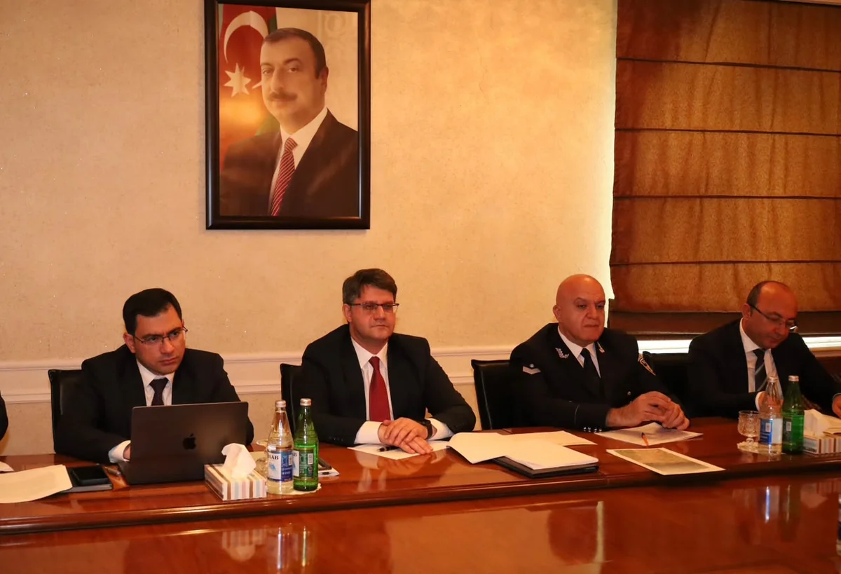 Rəşad İsmayılov İsmayıllıda vətəndaşları qəbul edib
