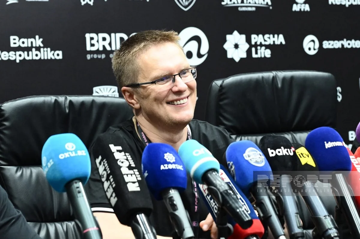 Valdas Dambrauskas: Futbolçularımla fəxr edirəm