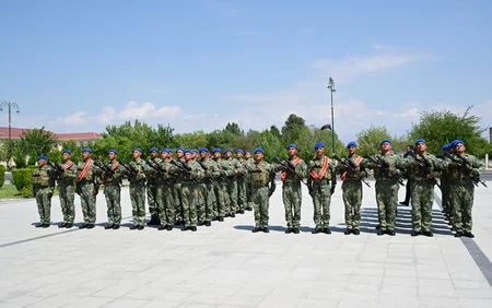 President Ilham Aliyev attended ceremony to present Battle Flags to newly established commando military units of Separate Combined Arms Army