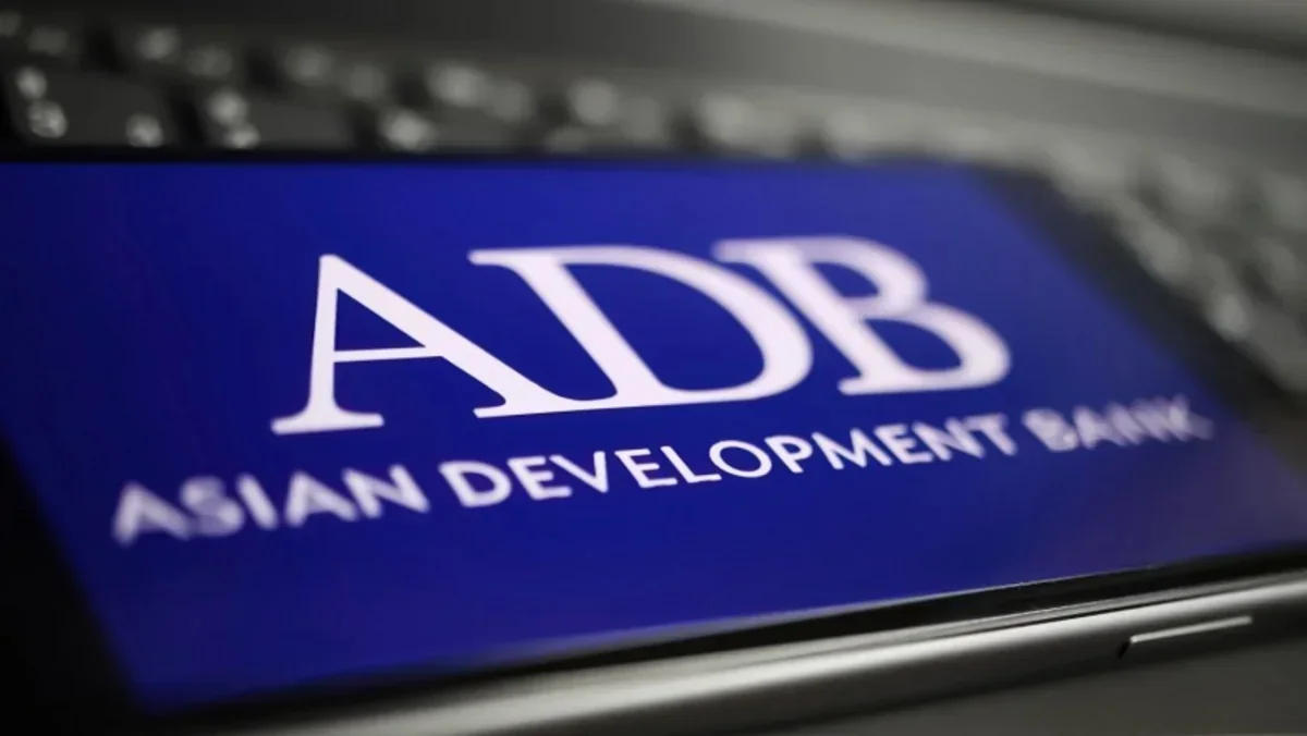 ADB supports Azerbaijan Airlines in identifying areas for improving ESG reporting