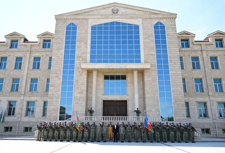 President Ilham Aliyev attended ceremony to present Battle Flags to newly established commando military units of Separate Combined Arms Army