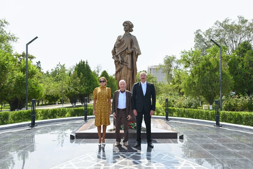 Monument to architect Ajami Nakhchivani unveiled at 'Ajami Seyrangahi' recreation complex in Nakhchivan