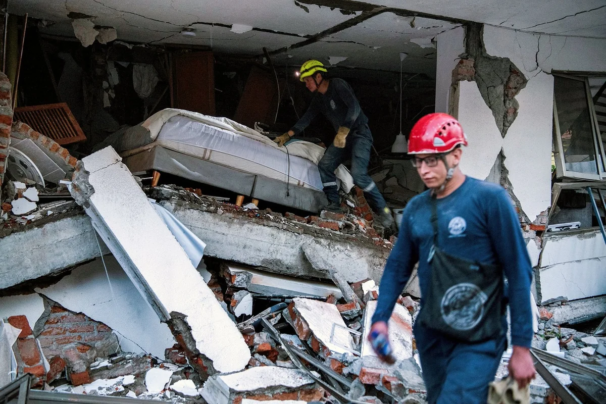 7.4 magnitude earthquake in Colombia kills at least 254