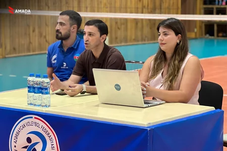 AMADA Azərbaycan Voleybol Federasiyasında maarifləndirici tədbir keçirib