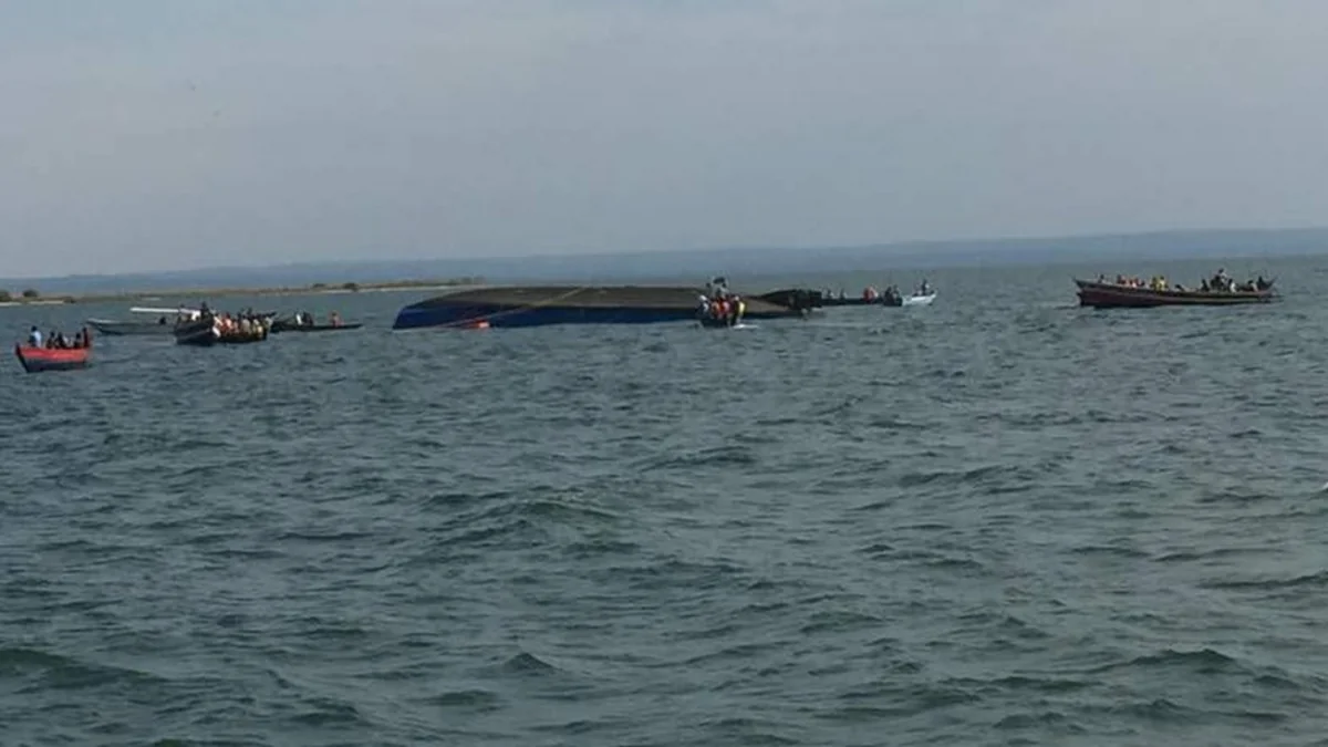 Zimbabvedə bərə aşıb, 15 nəfər ölüb