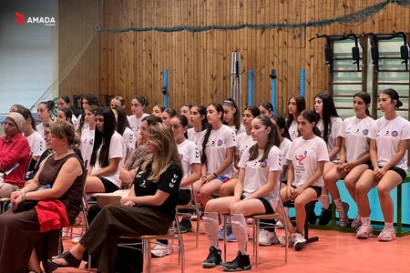 AMADA Azərbaycan Voleybol Federasiyasında maarifləndirici tədbir keçirib