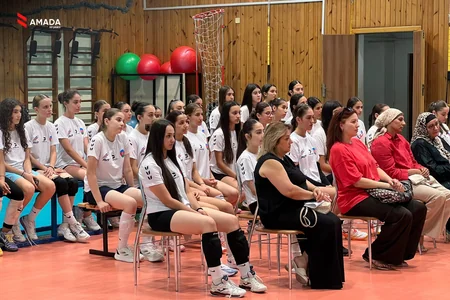 AMADA Azərbaycan Voleybol Federasiyasında maarifləndirici tədbir keçirib