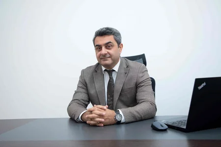 Azərsun Holdinq yerli xammaldan günəbaxan yağı istehsalını 4000 tona çatdıracaq