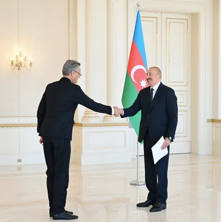İlham Əliyev Almaniyanın Azərbaycandakı yeni səfirini qəbul edib, əməkdaşlıq müzakirə olunub