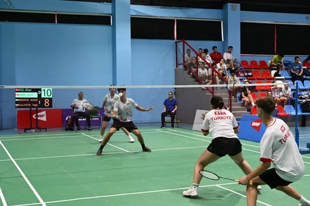 Bakıda beynəlxalq badminton turniri start götürüb