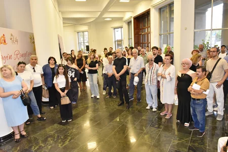 Bakıda rəssam və şair Nazim Şahın sərgisi açılıb