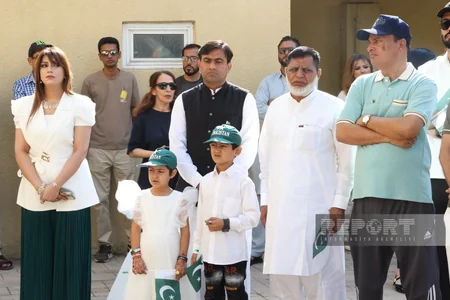 Pakistani Embassy in Azerbaijan marks Independence Day