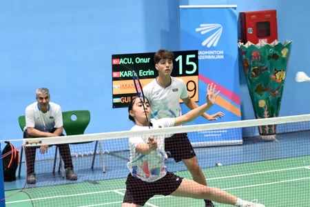Bakıda beynəlxalq badminton turniri start götürüb