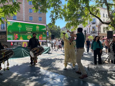 Pakistan culture festival held in Brussels