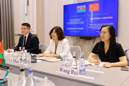 Azerbaijani prosecutor general receives Chinese ambassador