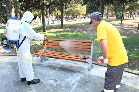 Bakının əsas küçə və prospektləri yuyulub