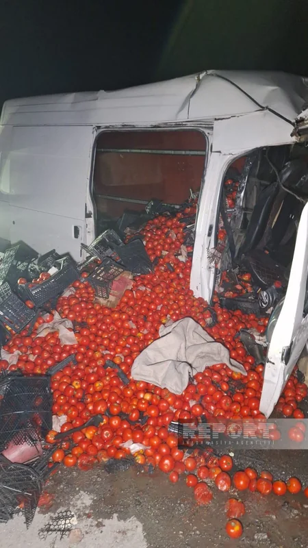 Ucarda ağır yol qəzasında iki nəfər ölüb