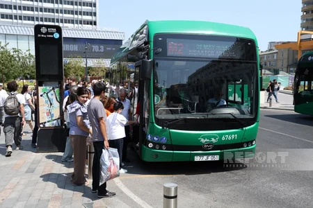 Qırmızı və Yaşıl xətlərin ayrılması Bakının nəqliyyat mənzərəsini necə dəyişəcək?