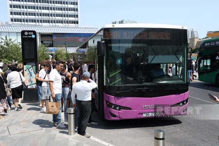 Qırmızı və Yaşıl xətlərin ayrılması Bakının nəqliyyat mənzərəsini necə dəyişəcək?