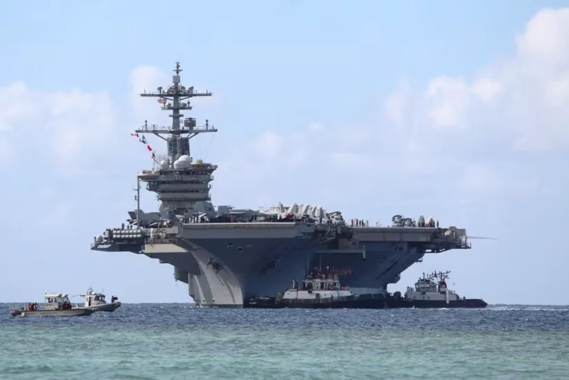 Admiral Kuper USS Abraham Lincoln təyyarə gəmisi heyətinin yorğunluğunu etiraf edib