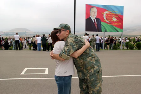 Ð ÐзеÑбайджанÑкой аÑмии ÑоÑÑоÑлиÑÑ ÑеÑемонии пÑинеÑÐµÐ½Ð¸Ñ Ð¿ÑиÑÑги