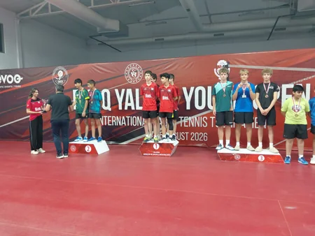 Azərbaycanın yeniyetmə stolüstü tennisçiləri Türkiyədə 4 medal qazanıblar