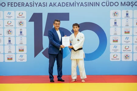 Azərbaycanda BCF-nin 150-ci məşqçilik proqramının iştirakçılarına sertifikatlar verilib
