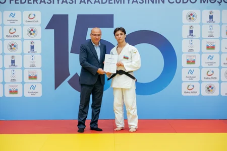 Azərbaycanda BCF-nin 150-ci məşqçilik proqramının iştirakçılarına sertifikatlar verilib
